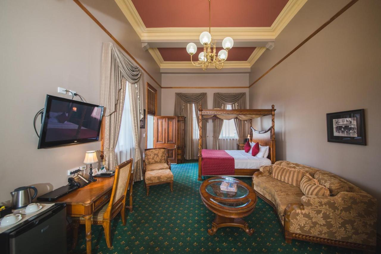 Denison Boutique Hotel Рокгемптон Экстерьер фото